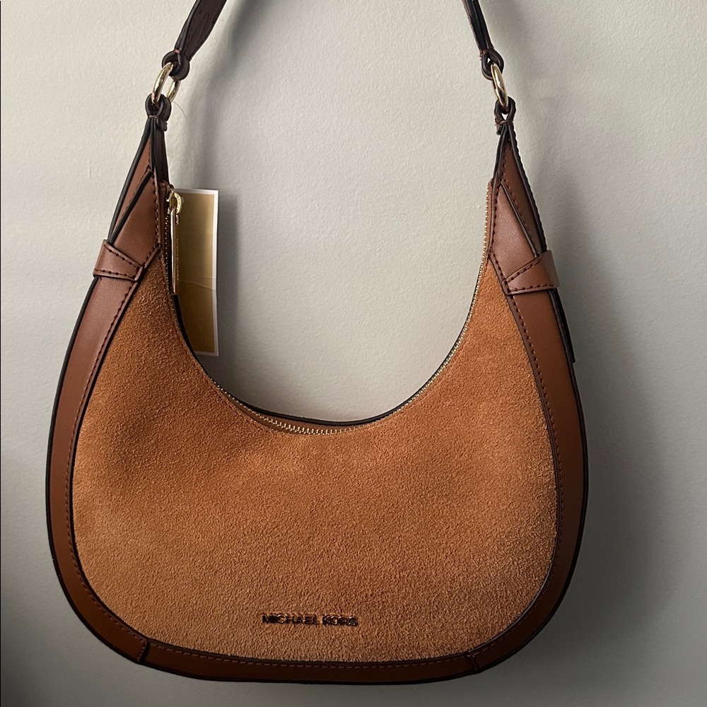 Brand, new. Michael Kors Caramel and Chocolate Hobo Bag